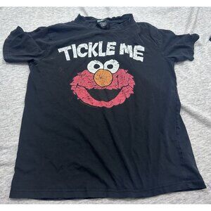 Sesame Street T-Shirt Men’s Large Tickle Me Elmo Licensed Fun Graphic Black